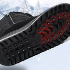 Schneestiefel mit rutschfester Sohle, ideal für Winterwanderungen. Robustes Design, isoliert, wasserdicht. Perfekt für Outdoor-Aktivitäten.