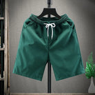 Grüne Herren-Shorts mit Kordelzug, lässig, bequem, Sommermode, Baumwolle.