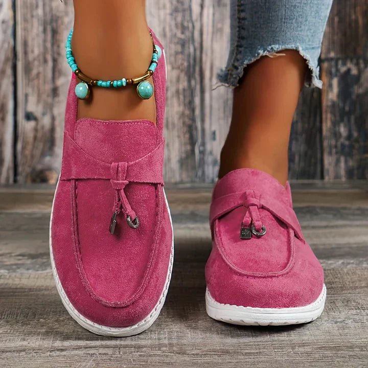 Rosa Mokassins aus Wildleder, Damen-Slipper, bequeme Freizeitschuhe, modisch, mit weißer Sohle, ideal für Frühling und Sommer.
