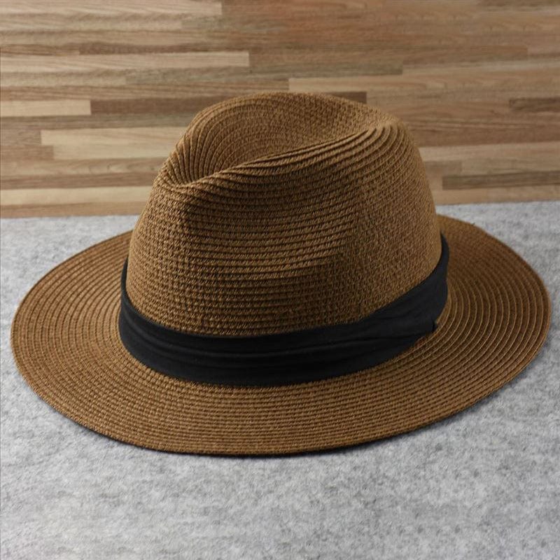 Brauner Fedora-Hut aus Stroh mit schwarzem Band, stilvoller Sommerhut für Herren.