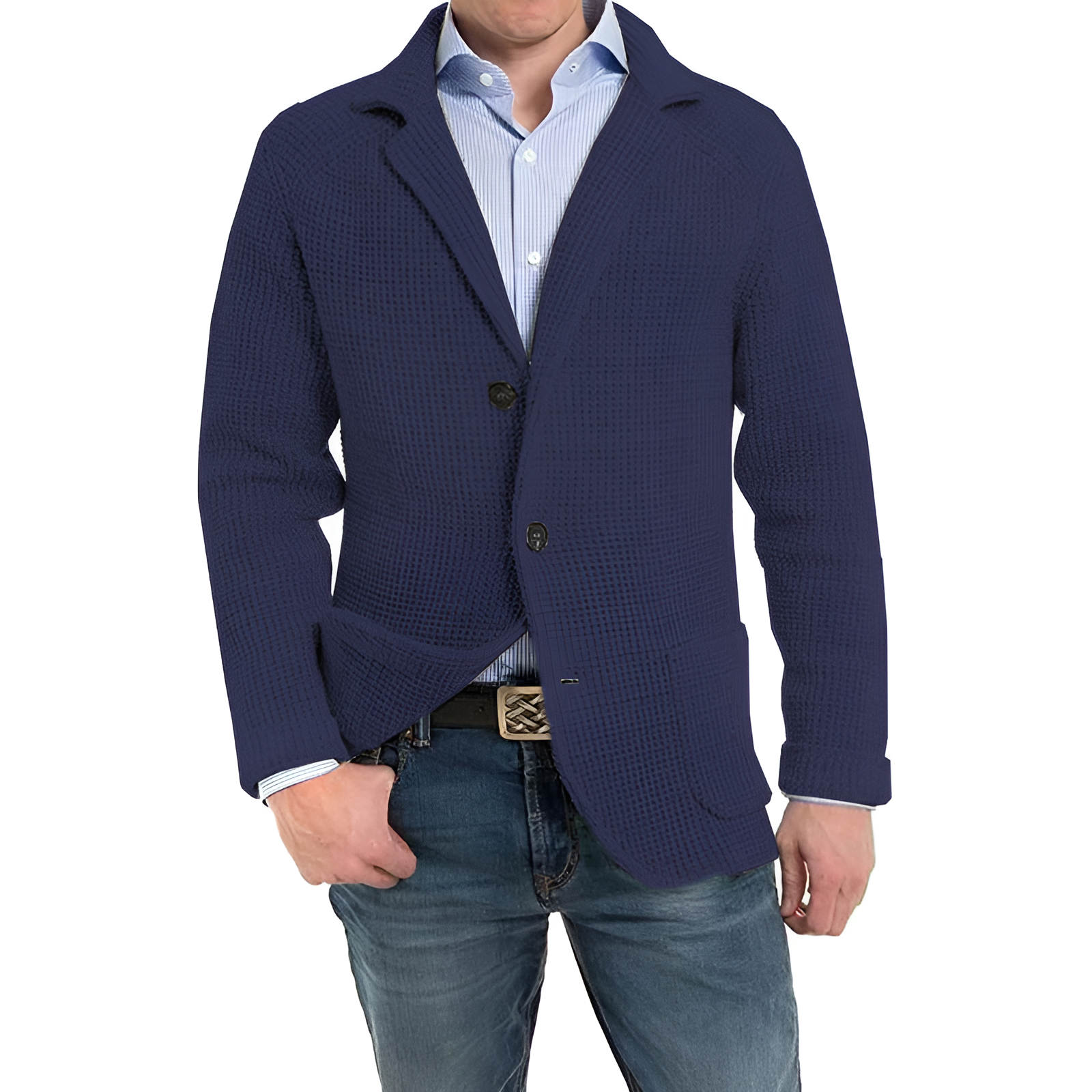 Eleganter Herrenblazer in Dunkelblau, kombiniert mit einem hellblauen Hemd und Jeans. Perfekt für Business-Casual-Looks und stilvolle Anlässe.