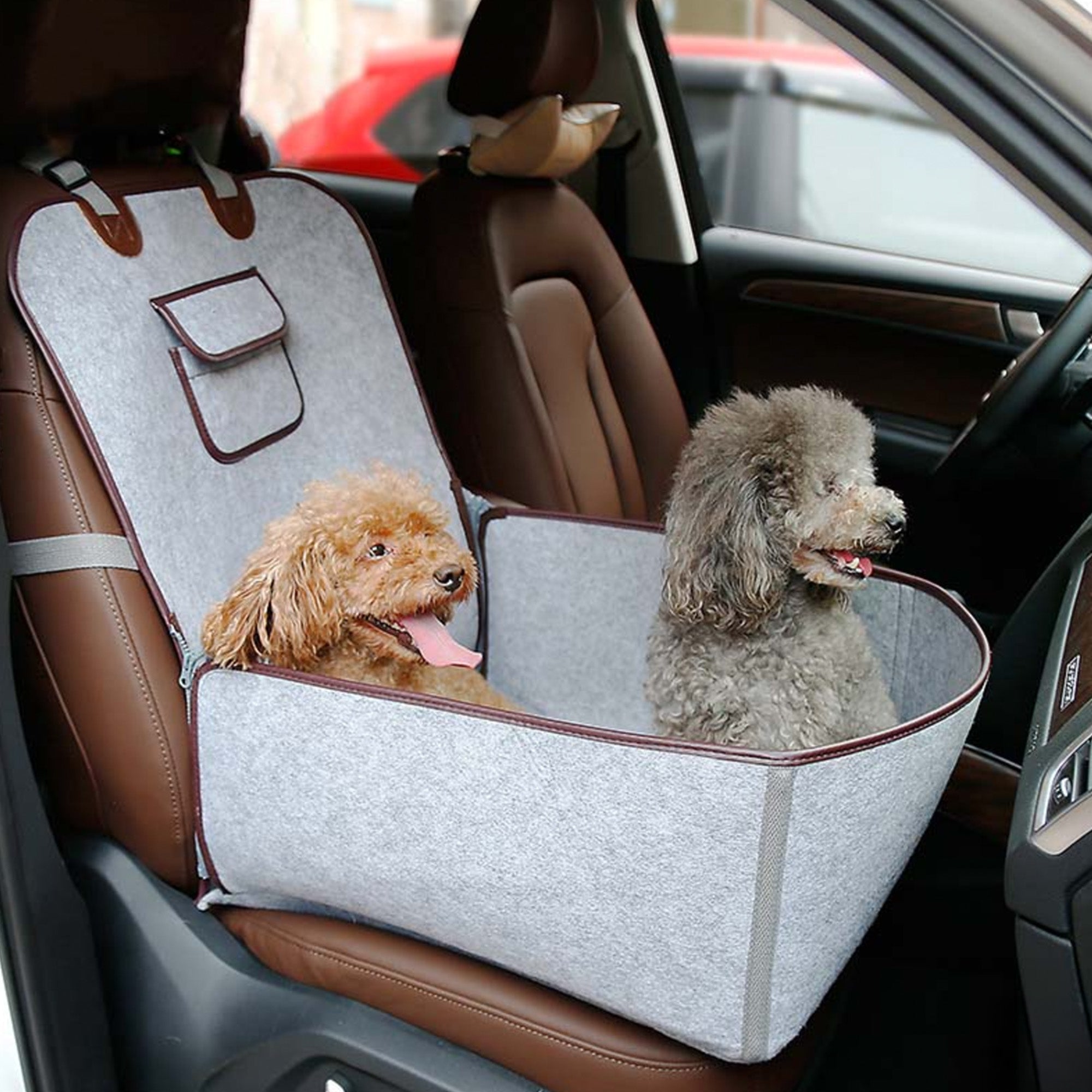 Filz-Hundesitzbezug im Auto, grau, mit zwei Hunden, schützt Autositze, Haustierzubehör.