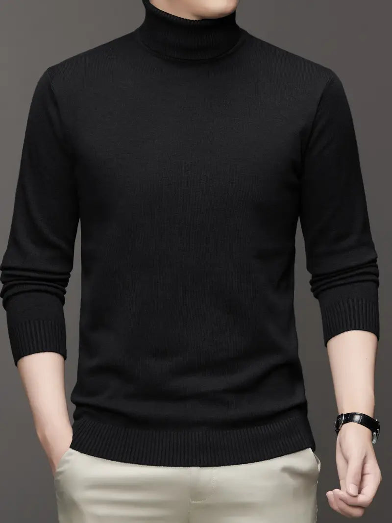 Schwarzer Rollkragenpullover für Herren, elegant und zeitlos, ideal für Herbst und Winter. Hochwertige Strickmode, vielseitig kombinierbar.