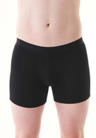 Schwarze Herren-Boxershorts aus Baumwolle, nahtloses Design, bequem und atmungsaktiv. Perfekt für Alltag und Sport. Hochwertige Unterwäsche.