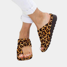 Leopardenmuster-Sandalen für Damen, bequem und modisch, ideal für Sommeroutfits. Perfekt für Freizeit und Strand. Hochwertige Materialien.
