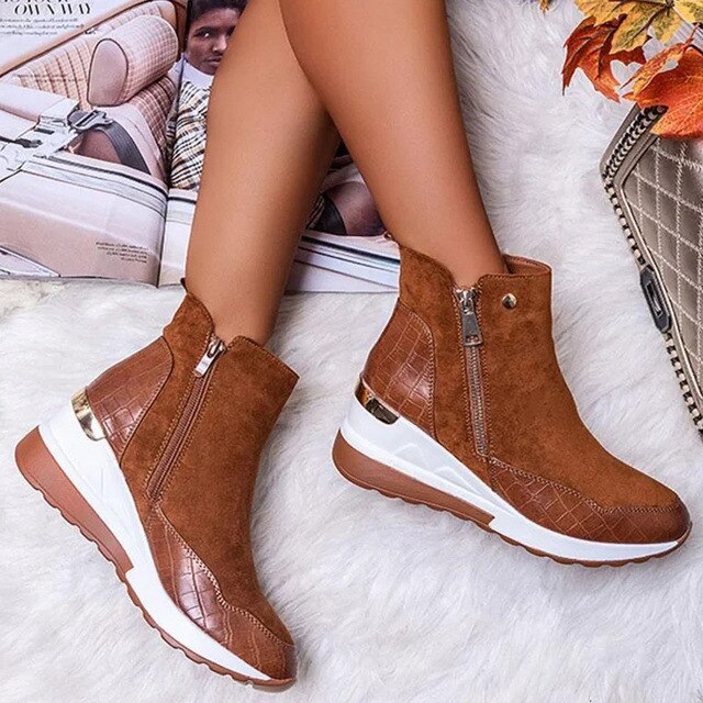 Damen-Sneaker-Stiefeletten, braun, Leder, Keilabsatz, Reißverschluss, rutschfest, Herbst-Winter, modisch, bequem, vielseitig.