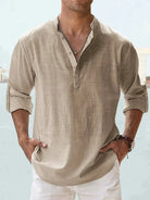 Leinenhemd für Herren in Beige, lässiger Stil, ideal für Sommermode. Hochwertiges Material, atmungsaktiv und bequem. Perfekt für Freizeitoutfits.