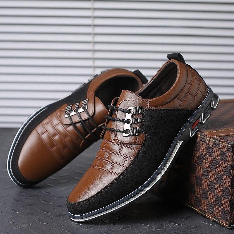 Elegante Herrenschuhe aus braunem Leder mit schwarzem Wildleder, rutschfeste Sohle, ideal für Business und Freizeit. Hochwertige Lederschuhe.