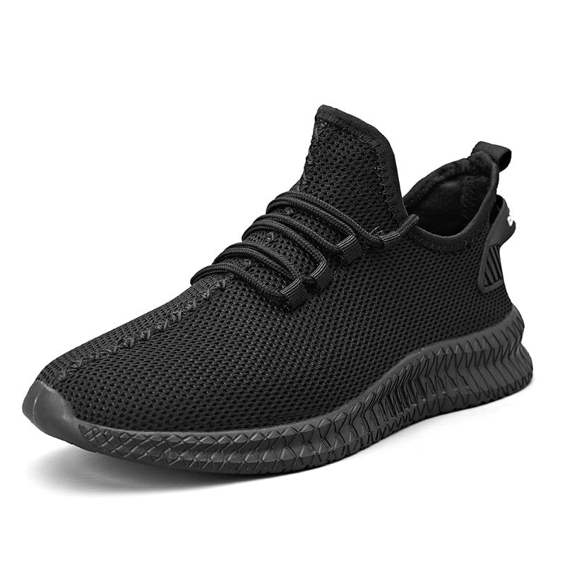 Schwarzer Sneaker aus atmungsaktivem Mesh, ideal für Sport und Freizeit. Leicht, bequem, rutschfeste Sohle. Perfekt für Herrenmode.