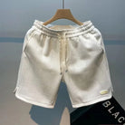Weiße Herren-Shorts aus Eisseide, schnell trocknend, atmungsaktiv, ideal für Sport und Sommer.