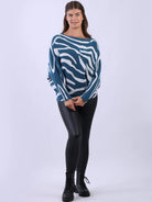 Damen Strickpullover mit italienischem Zebramuster in Teal, Fledermausärmel, Lagenlook, modisch und bequem, ideal für Herbstmode.