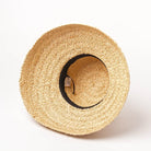 Breitrandiger Raffia-Strohhut für Damen, ideal für Sommer, Strand und Urlaub. UV-Schutz, modisch und funktional. Perfekt für sonnige Tage.