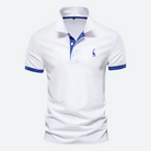 Weißes Polohemd mit blauen Akzenten, klassischem Kragen und Knopfleiste. Perfekt für Herrenmode, Freizeitkleidung und stilvolle Outfits.