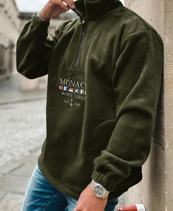 Grüner Fleece-Pullover mit "Monaco Monte Carlo Yacht Club"-Aufdruck, Reißverschluss und lässigem Stil. Perfekt für Herrenmode und Freizeitkleidung.
