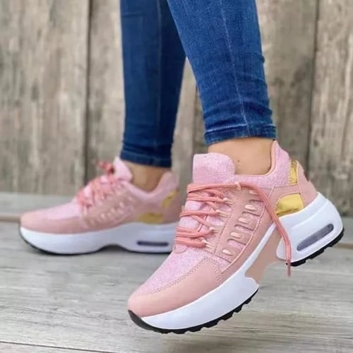 Damen-Sneaker in Rosa mit goldenen Akzenten, bequeme orthopädische Schuhe, ideal für Alltag und Sport, modisch und funktional.