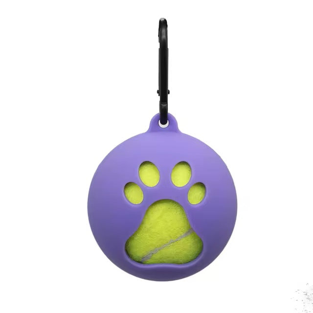 Lila Hundemarkenhalter mit Pfotenabdruck-Design und Karabiner. Praktisches Accessoire für Hundebesitzer. Ideal für Spaziergänge und Outdoor-Aktivitäten.