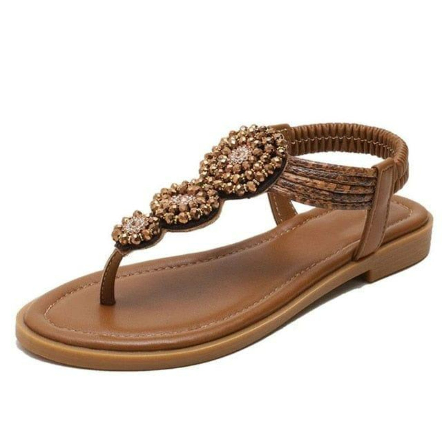 Braune Damen-Sandale mit Perlenverzierung, flachem Absatz und elastischem Riemen. Perfekt für Sommermode und bequeme Freizeitkleidung.