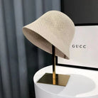 Beiger Sommer-Emmerhut für Damen, atmungsaktiv und faltbar, ideal für Strand und Outdoor. Modisches Accessoire für sonnige Tage.