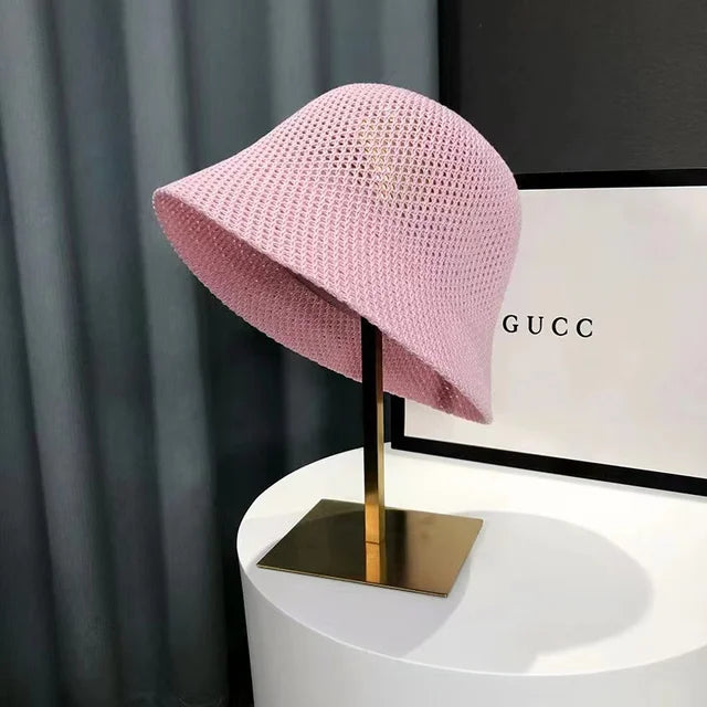 Rosa Sommerhut für Damen, atmungsaktiv und faltbar, ideal für Strand und Outdoor. Modischer Eimerhut, perfekter Sonnenschutz.