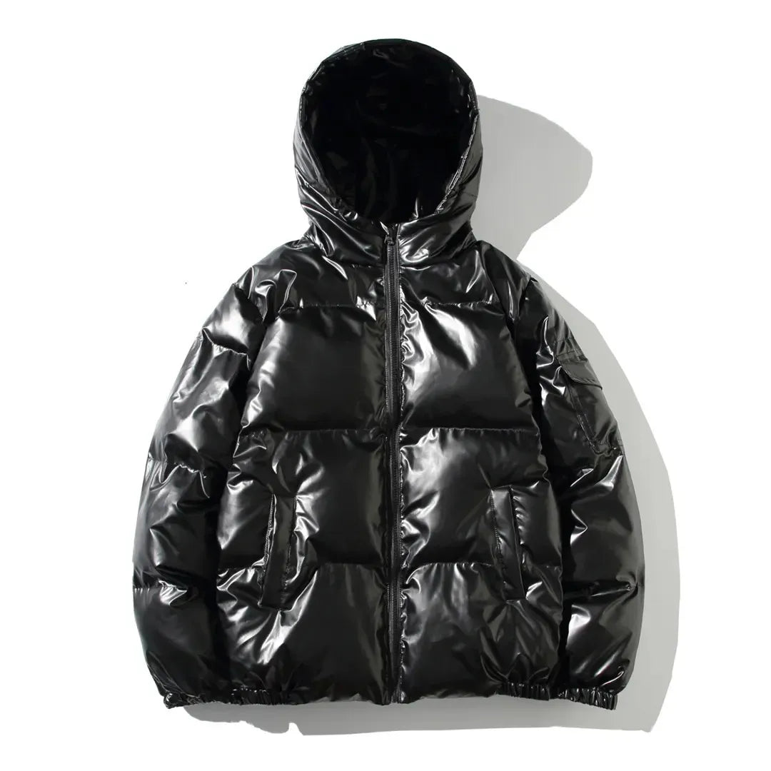Schwarze Daunenjacke mit Kapuze, glänzendem Finish und Reißverschluss. Perfekt für Wintermode, warm und stilvoll. Ideal für kalte Tage.