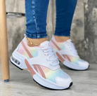 Bunte orthopädische Freizeitschuhe für Damen, bequem und modisch, ideal für Alltag und Sport. Perfekte Passform und stilvolles Design.