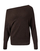 Damenpullover in Dunkelbraun, asymmetrischer Schnitt, weicher Strick, modisch, elegant, ideal für Herbstmode, hochwertiger Stoff.
