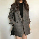 Damen Blazer kariert, modisch und elegant, ideal für Business und Freizeit. Hochwertige Verarbeitung, zeitloses Design, vielseitig kombinierbar.