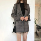 Damen Blazer kariert, oversized, modisch, ideal für Business und Freizeit. Eleganter Look, vielseitig kombinierbar, zeitloser Stil.