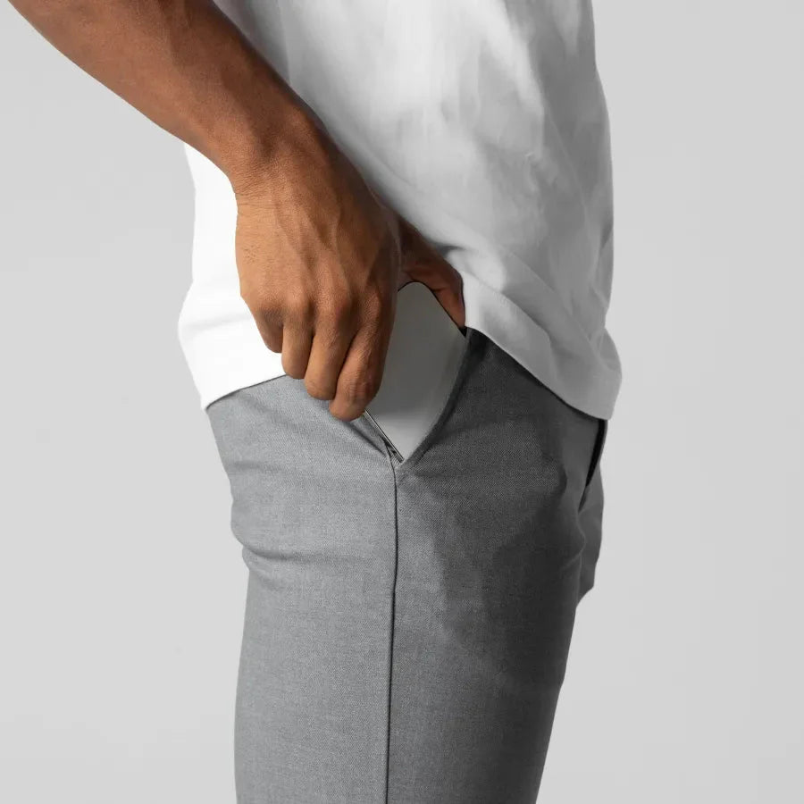 Männer Chinohose grau, Baumwolle, seitliche Tasche, Müller Mode, stilvoll, bequem.