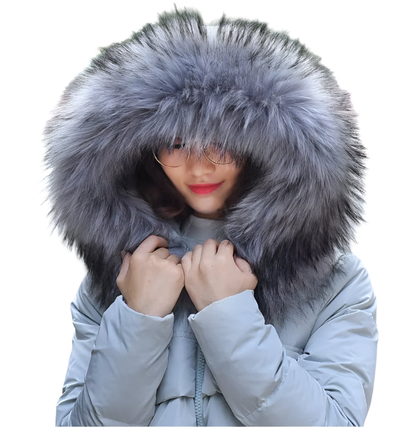 Damen Winterjacke mit großer, flauschiger Kapuze aus Kunstpelz, warm und stilvoll, ideal für kalte Tage. Perfekt für modische Winteroutfits.