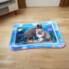 Aufblasbare Wasserspielmatte für Katzen, ideal für interaktives Spielen. Bunte Unterwasserwelt-Designs fördern Neugier und Bewegung.