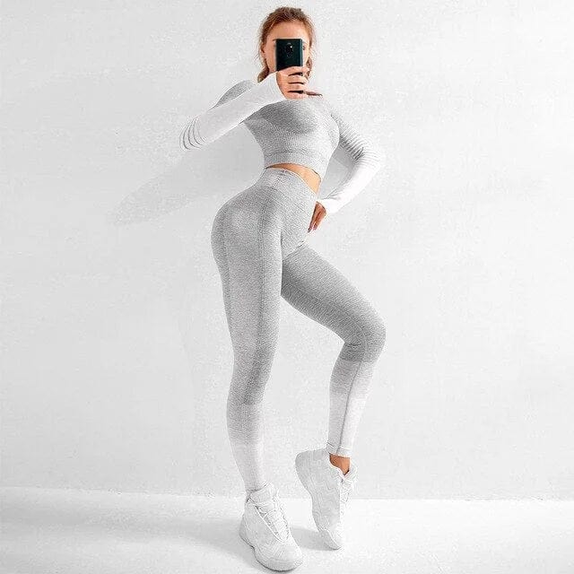 Zweifarbiges Sportset für Damen in Grau-Weiß, nahtloses Design, ideal für Fitness und Yoga. Bequem, stylisch, atmungsaktiv.